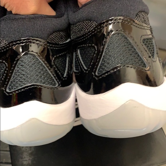 ⚠️ Brand New Rare Jordan 11 low IE size 9 men’s - Picture 6 of 11